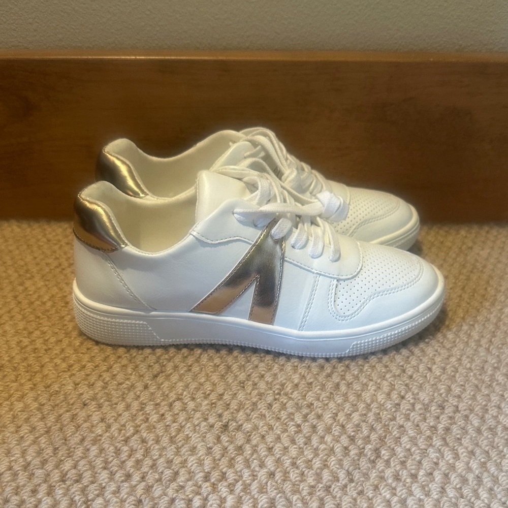 MIA Kids White and Gold Sneakers